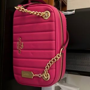 Brand New hot pink coach bag with gold hardware !